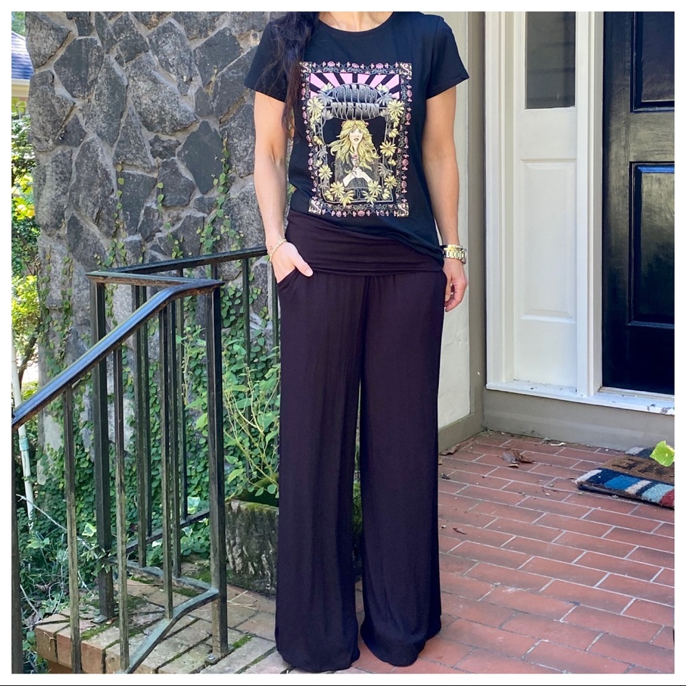 Black Wide leg Fold Waist Pants With Side pockets - Picture 8 of 8